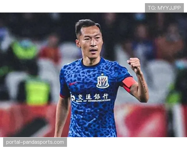 吴曦点射破门稳军心,申花老将展现领袖风范